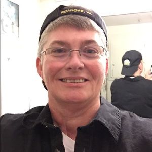 Meet your Posher, Shiela